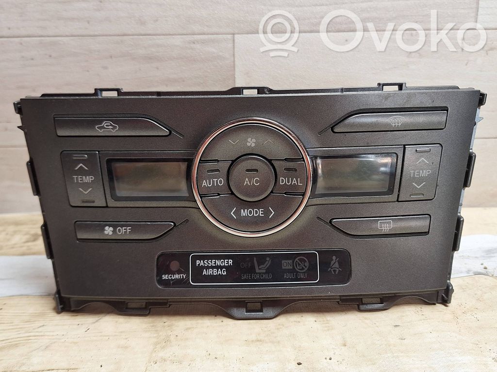 Toyota Auris 150 Climate control unit 