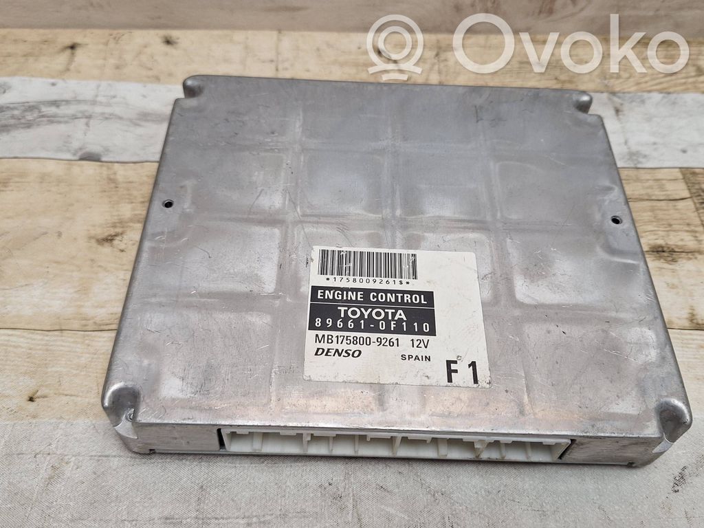 Toyota Corolla Verso AR10 Engine control unit/module 