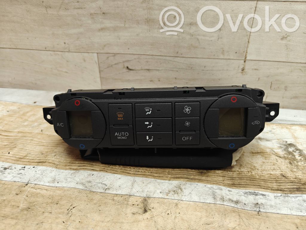 Ford Focus C-MAX Climate control unit 