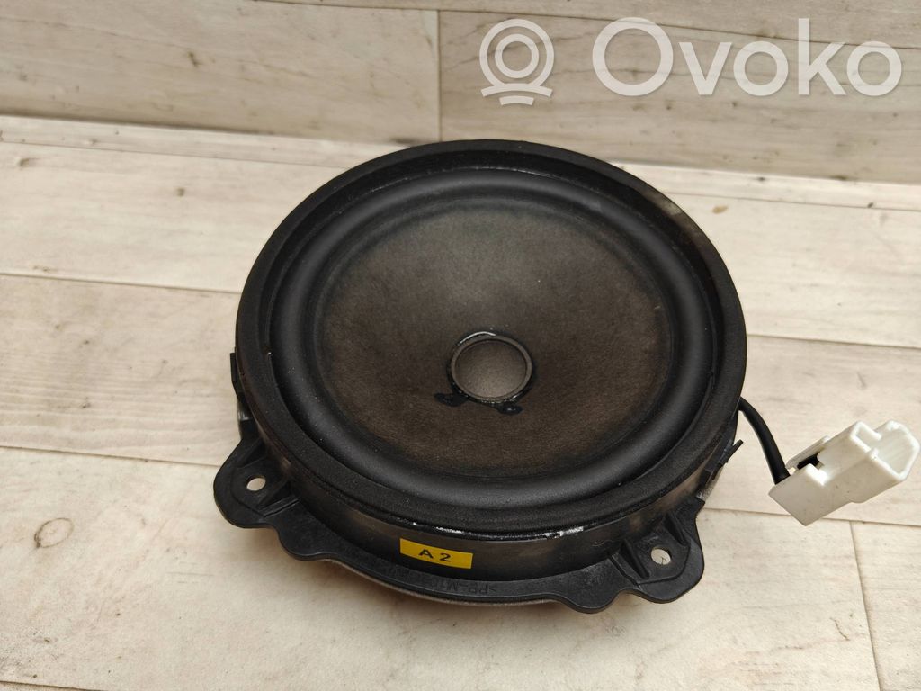 Opel Antara Altoparlante portiera posteriore 