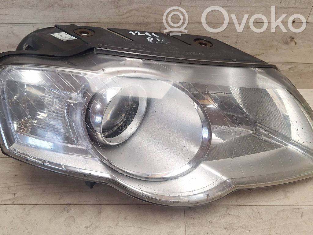 Volkswagen PASSAT B6 Lampa przednia 