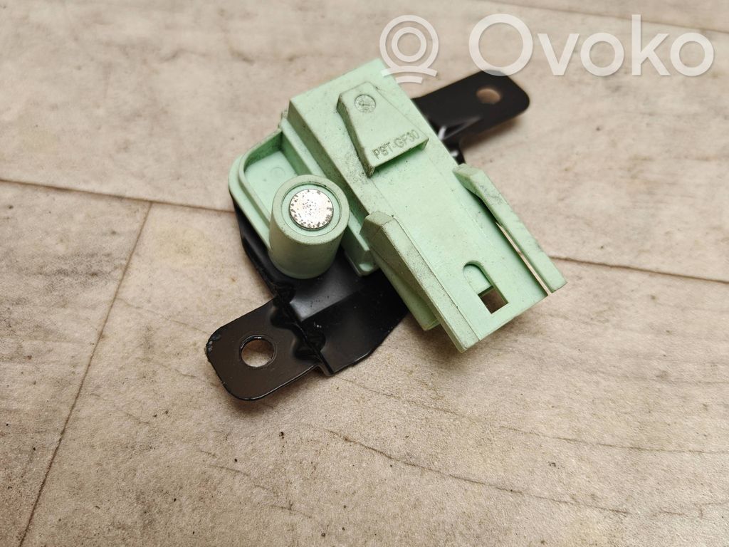 BMW X3 E83 Airbagsensor Crashsensor Drucksensor 