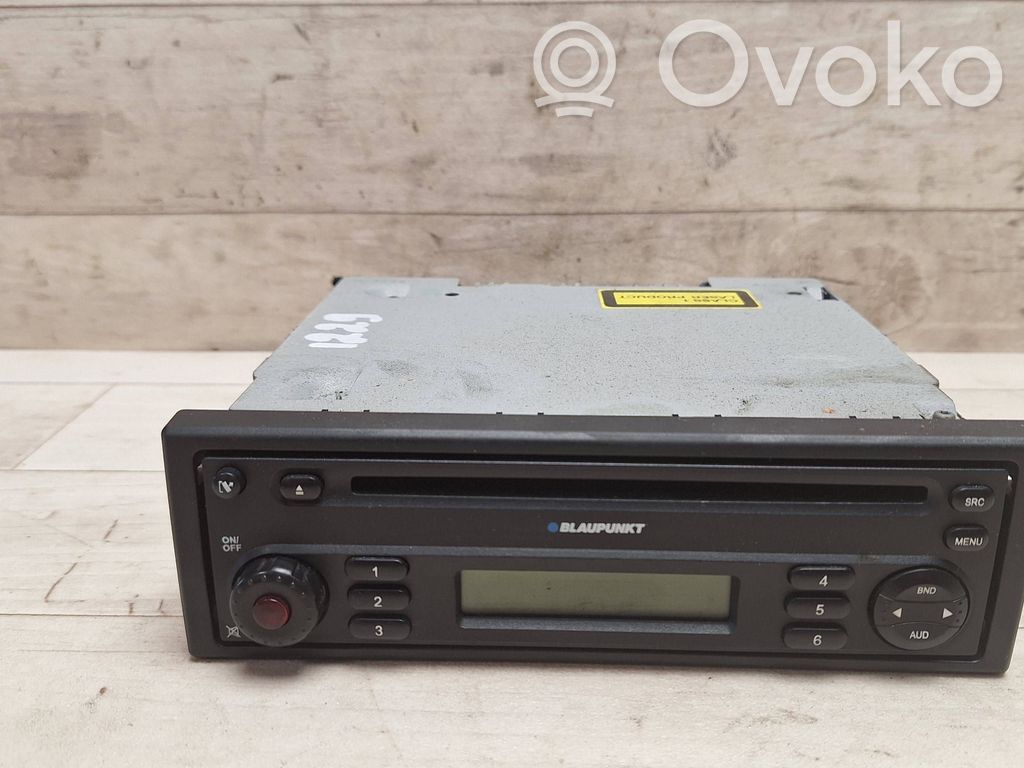 Panel / Radioodtwarzacz CD/DVD/GPS   281116543R,7646126593,905BP6126