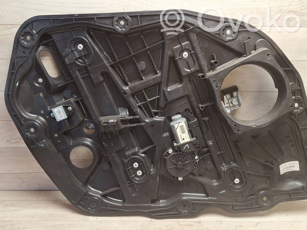 KIA Optima Front door window regulator with motor 