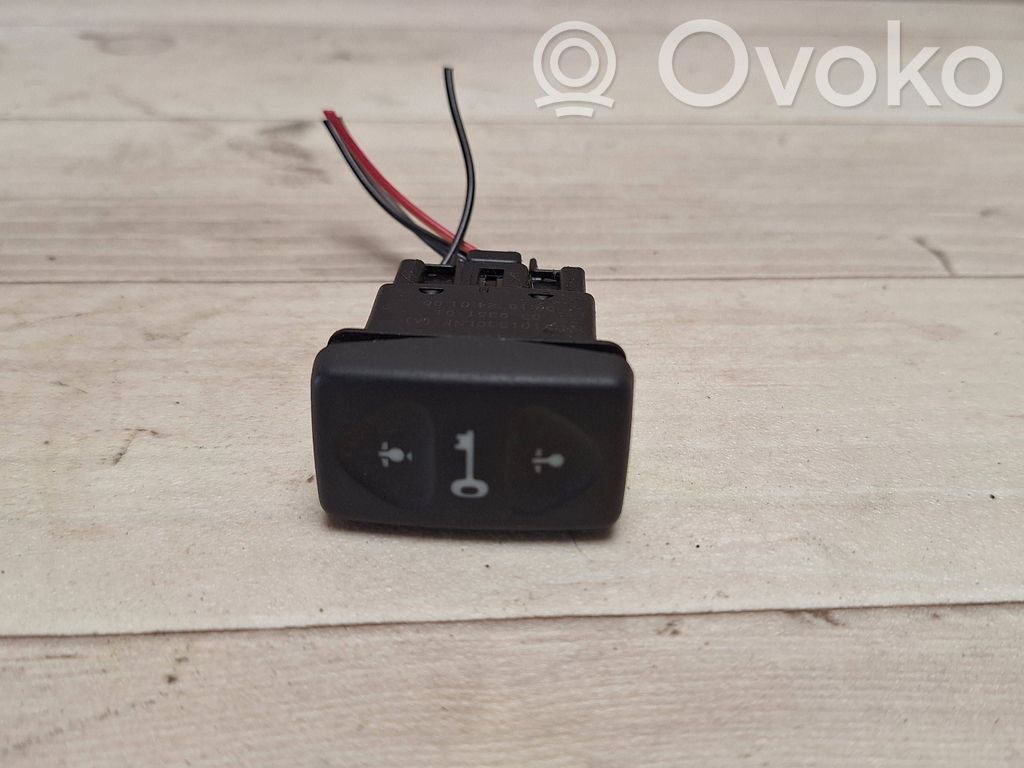 Land Rover Freelander Central locking switch button 