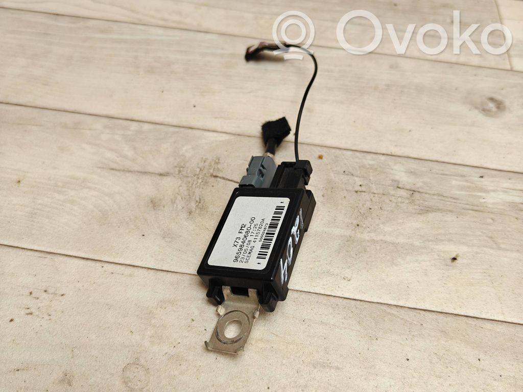Citroen C5 Antenos stiprintuvas 