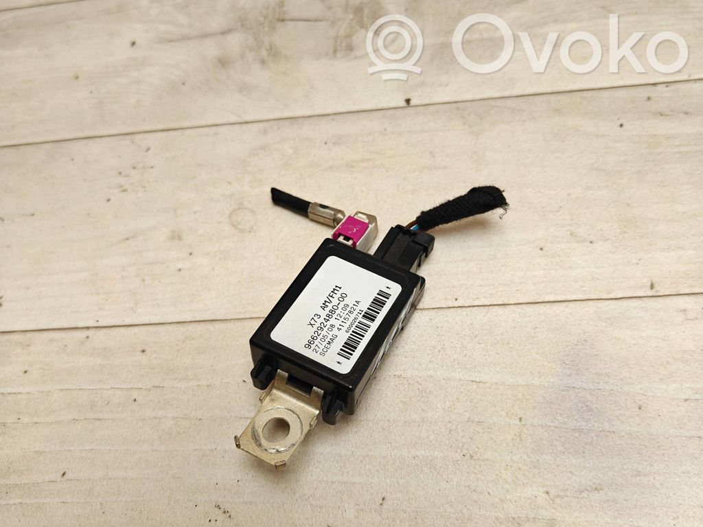 Citroen C5 Pystyantennivahvistin 