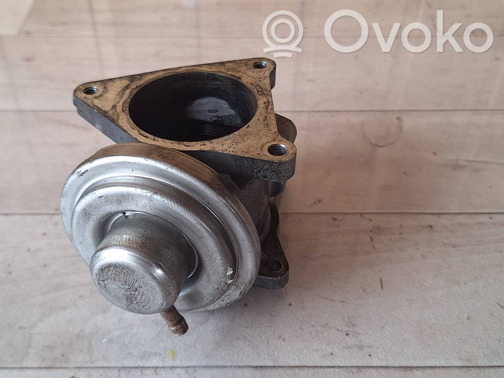 Volkswagen Golf V Válvula EGR 
