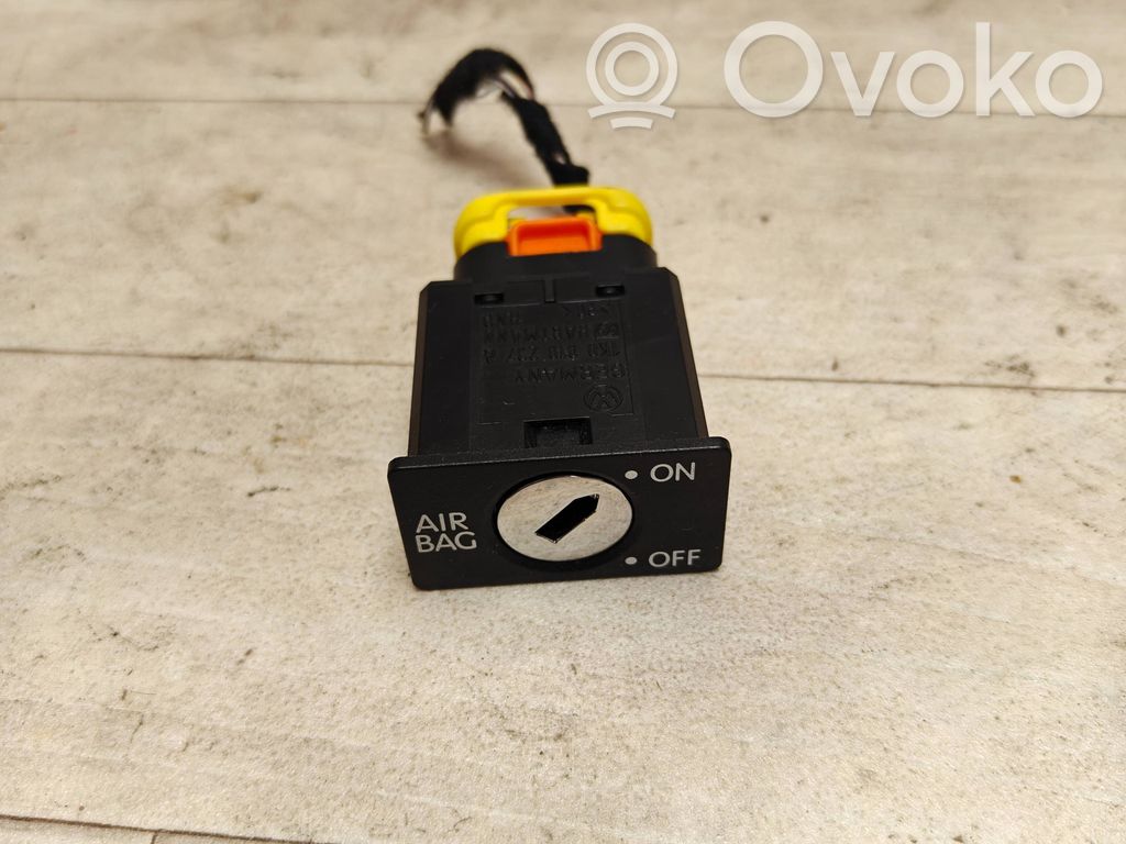 Audi A6 S6 C6 4F Passenger airbag on/off switch 