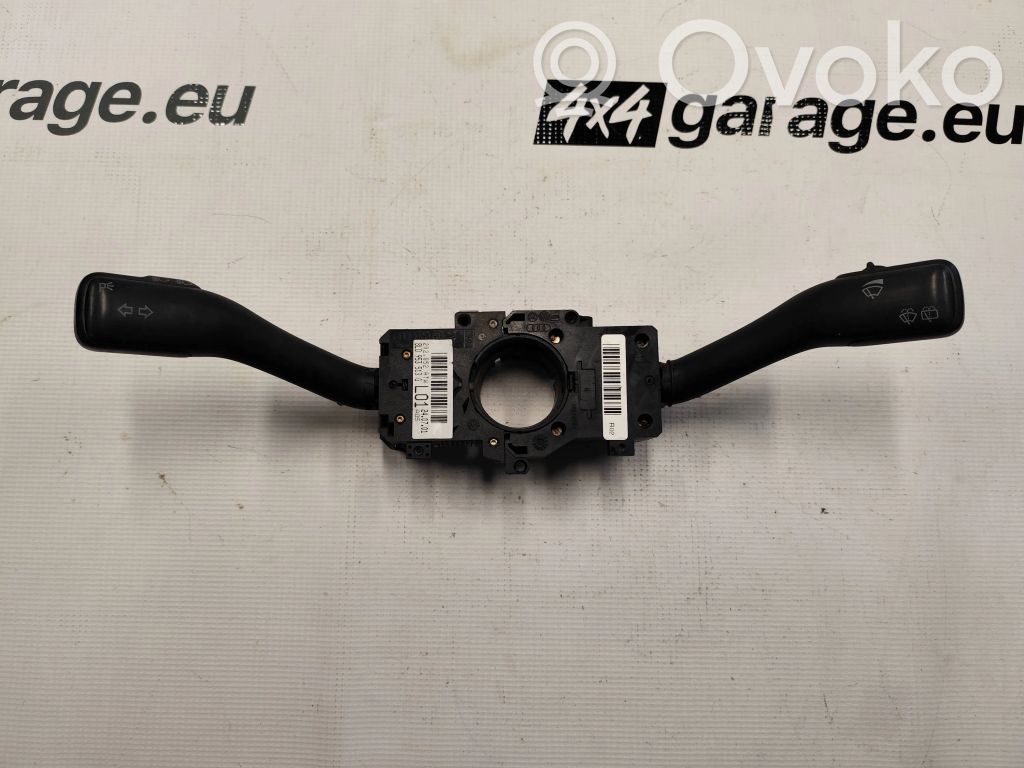 Volkswagen PASSAT B5 Manetka / Przełącznik kierunkowskazów wycieraczek 