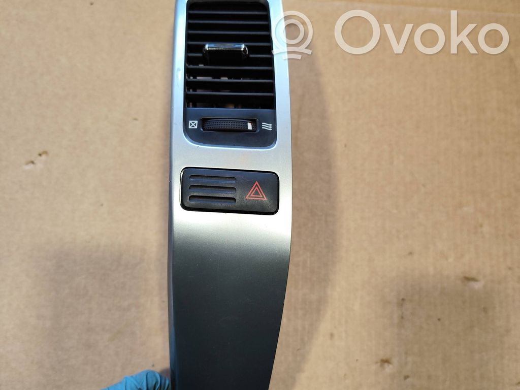 Toyota Land Cruiser (J120) Grilă ventilație/ramă laterală bord 