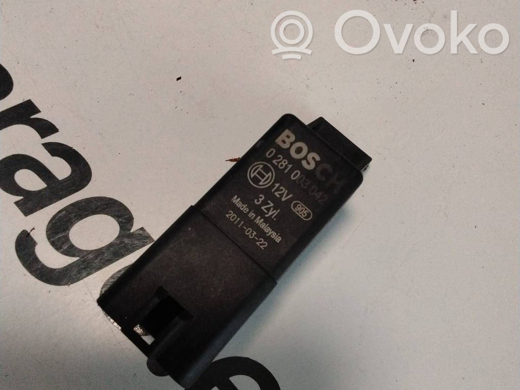 Volkswagen PASSAT B6 Przekaźnik / Modul układu ogrzewania wstępnego 