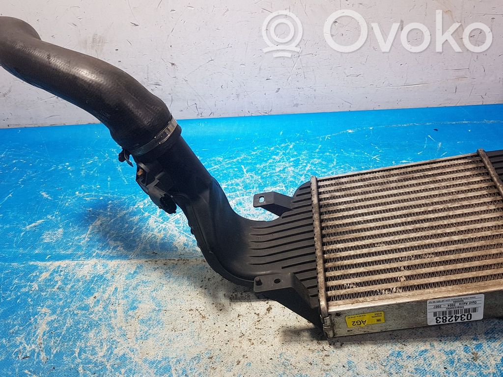 Opel Astra H Elektromobilio variklio aušintuvas 