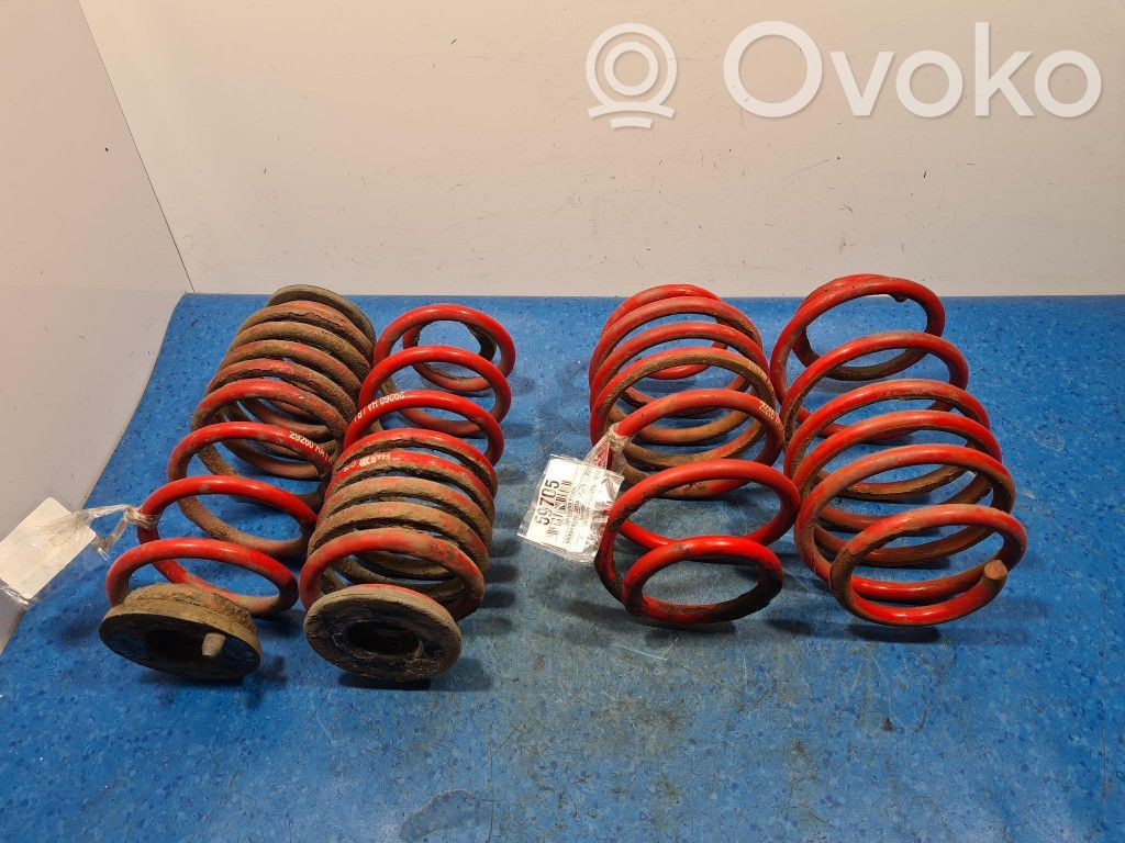 Volkswagen Jetta V Front coil spring 