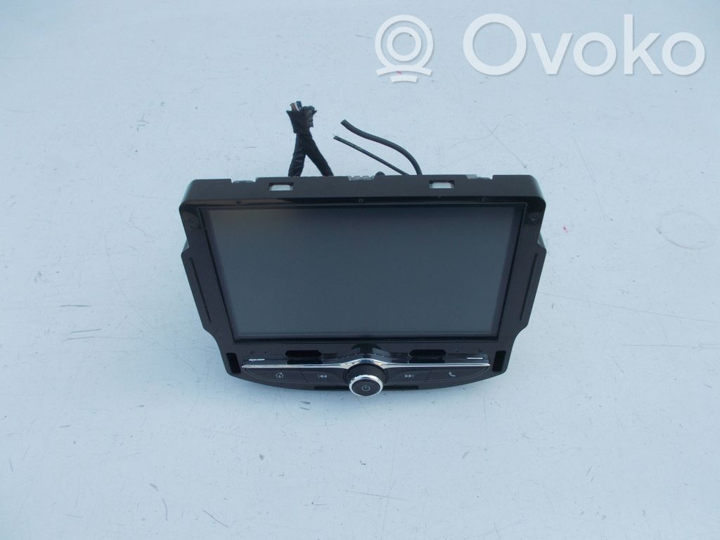 Opel Corsa E Radio/CD/DVD/GPS head unit 
