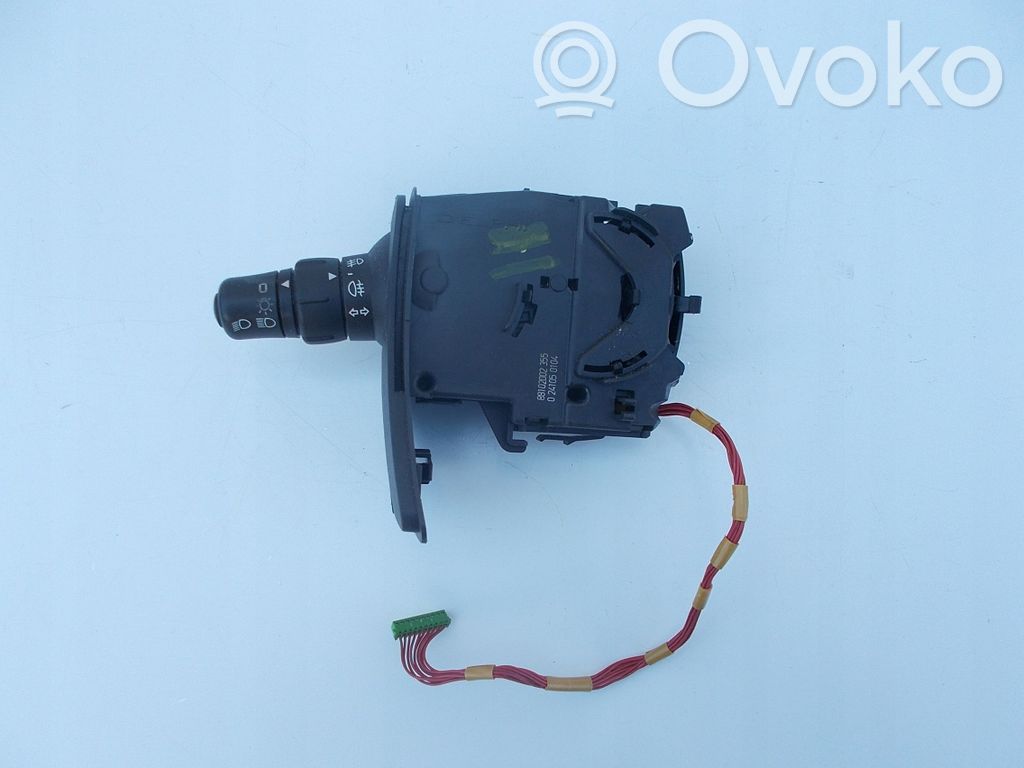 Renault Clio III Wiper turn signal indicator stalk/switch 