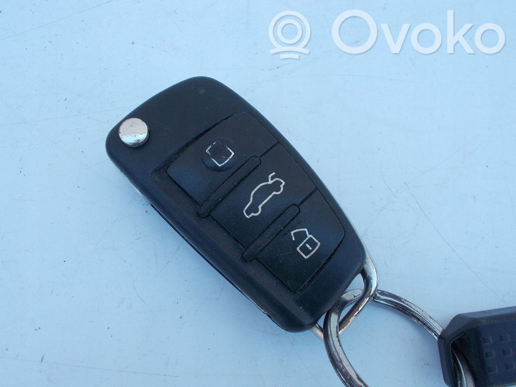 Audi A1 Aizdedzes atslēga / karte 
