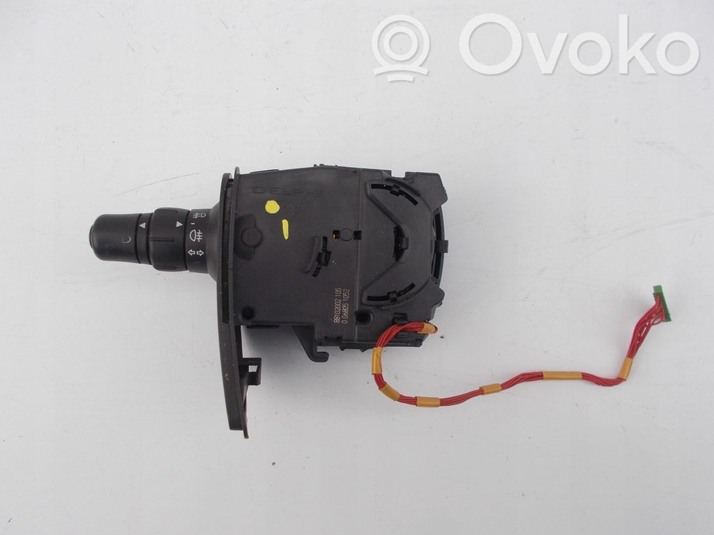 Renault Clio III Wiper turn signal indicator stalk/switch 