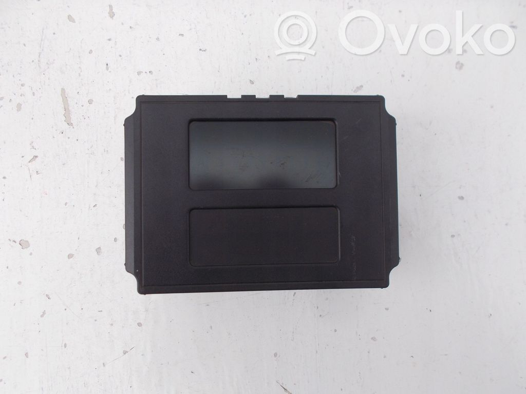 Opel Omega B1 Screen/display/small screen 