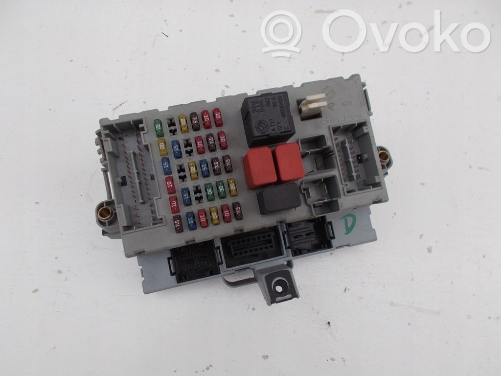 Fiat Punto (188) Drošinātāju bloks 