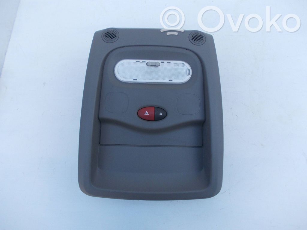 Renault Master III Lampă scaun spate 
