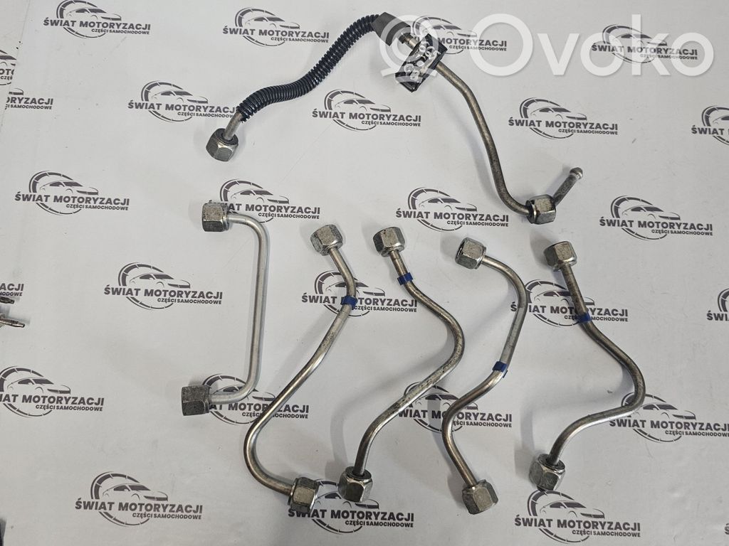 Mazda CX-7 Tubo de alimentación del inyector de combustible 