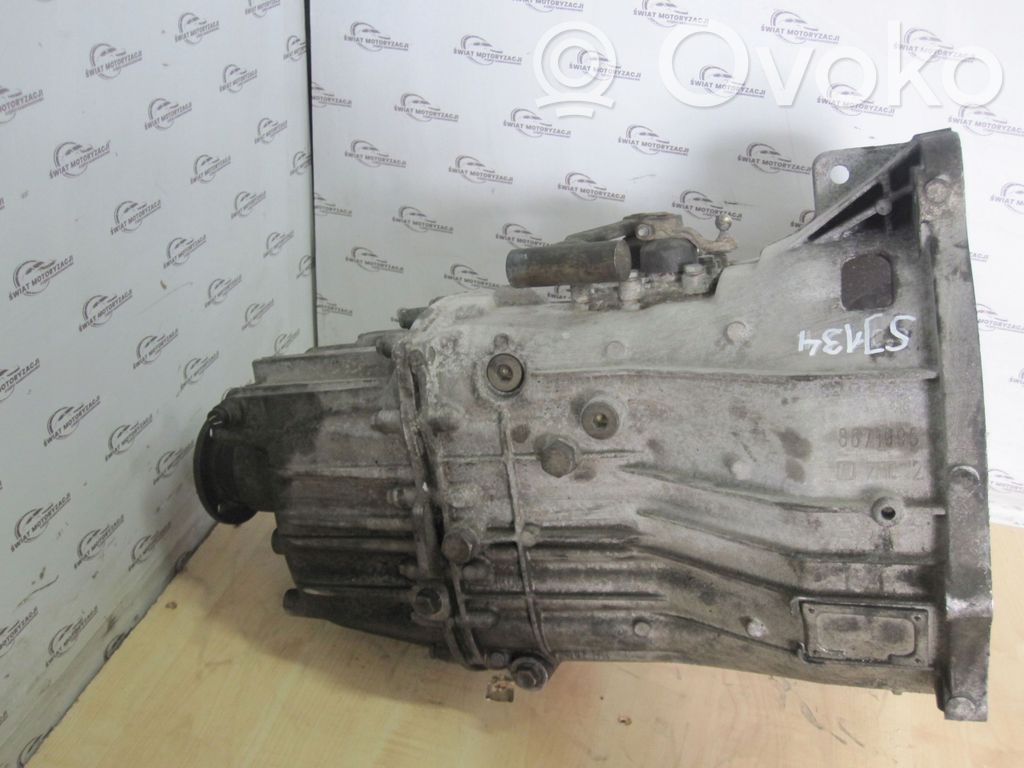 Iveco Daily 3rd gen Manualna 6-biegowa skrzynia biegów 