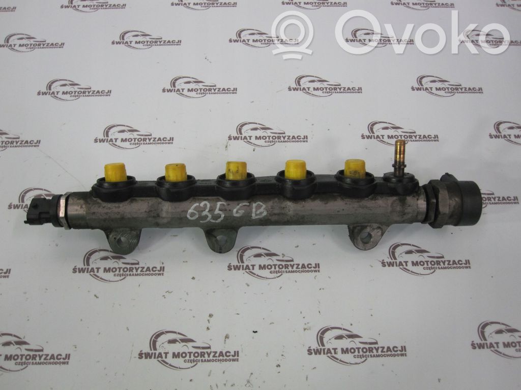 Opel Vivaro Fuel main line pipe 