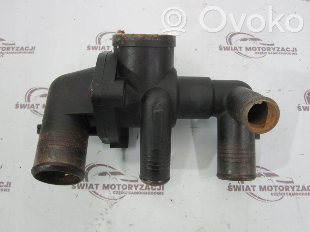 Termostaatin kotelo   8A586,9K478