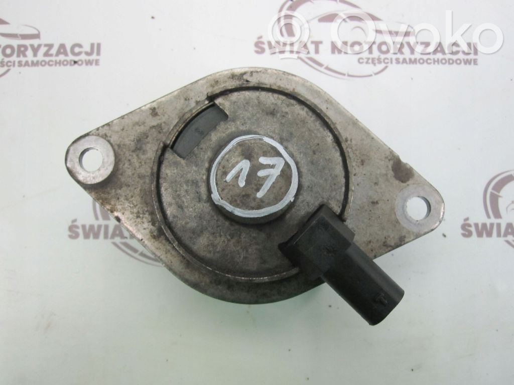 Opel Meriva A Engine mount bracket 