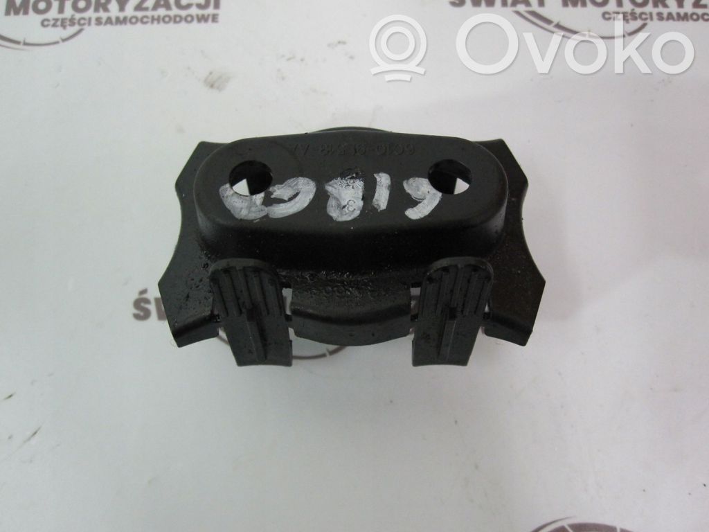 Ford Transit Fuel Injector clamp holder 