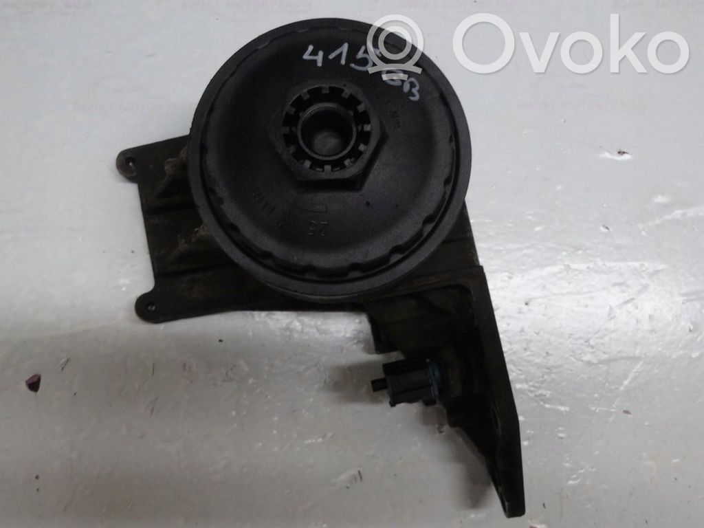 Ford Transit Oil filter mounting bracket 