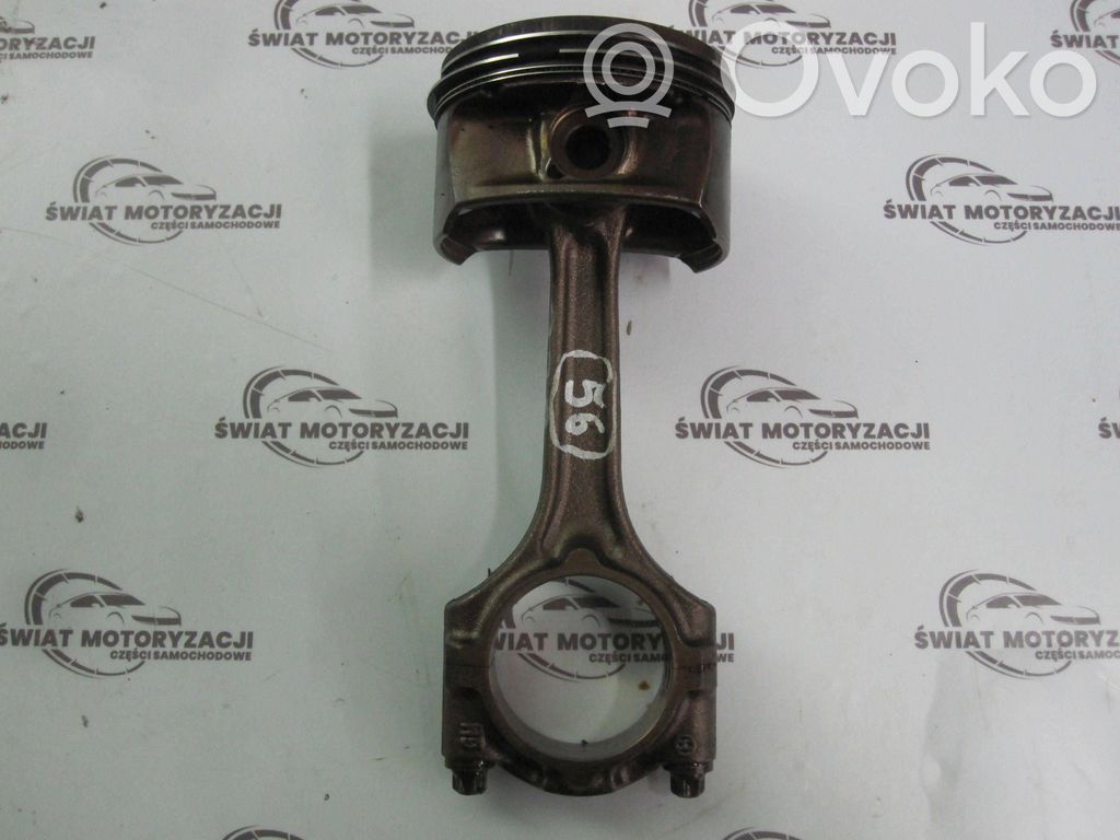 Opel Astra H Pistón con biela 