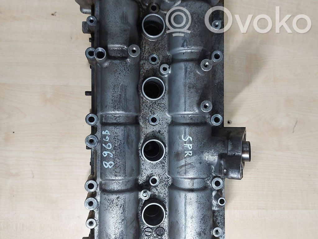 Volkswagen Golf VI Engine head 