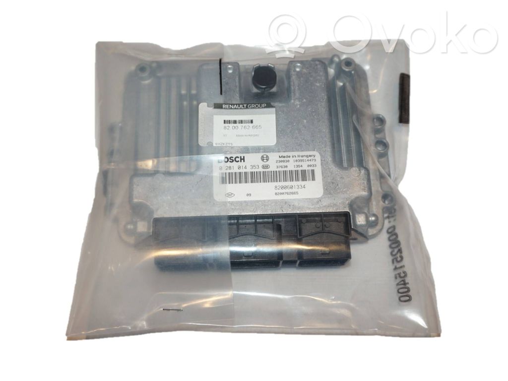 Renault Megane II Engine control unit/module 