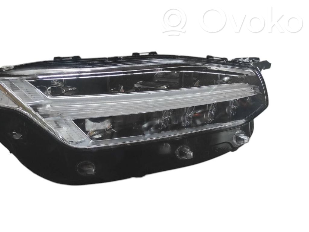 Volvo XC90 Scheinwerfer 