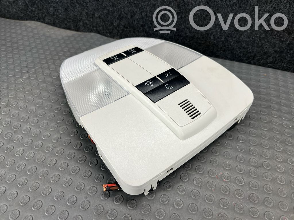 Światło fotela przedniego   A1698204801