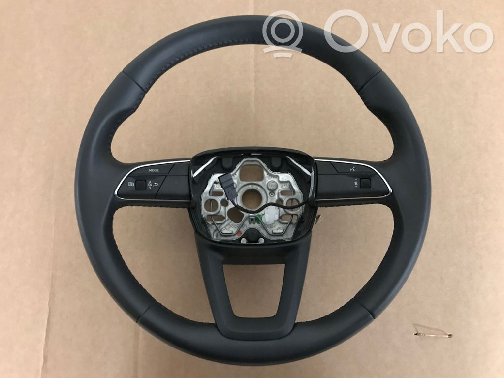 Audi Q3 F3 Ohjauspyörä 