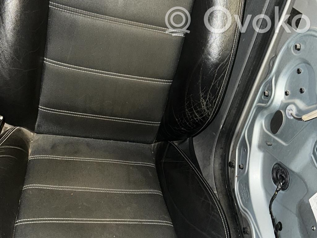 Front driver seat   1508975