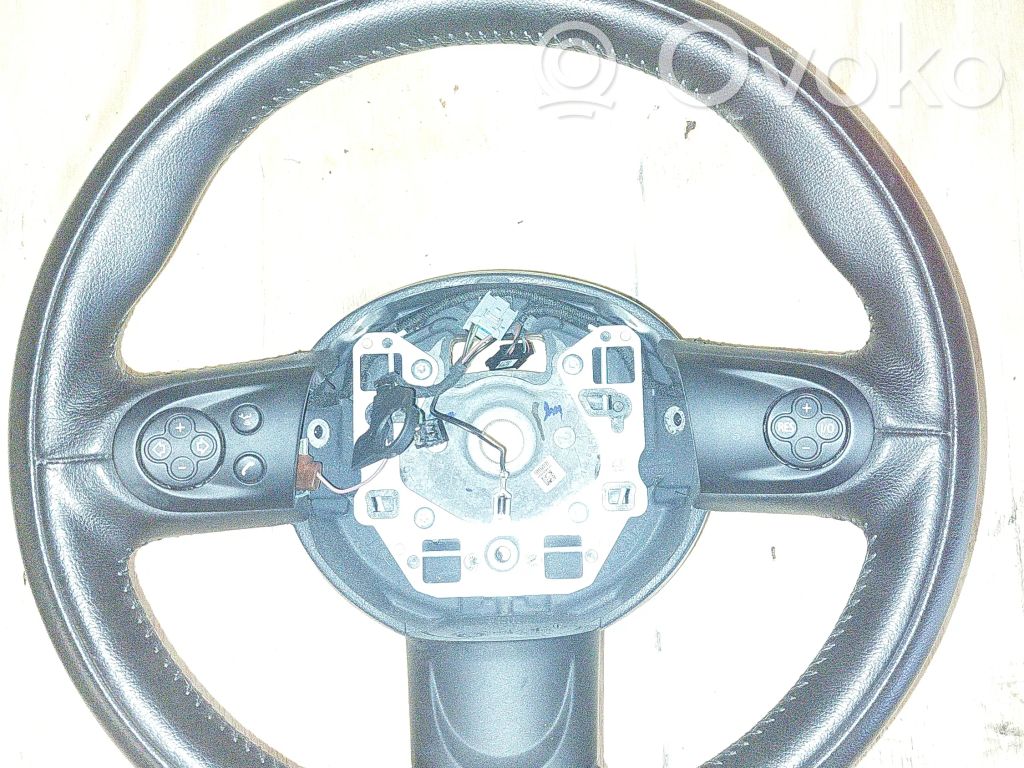 Volante   32302752916