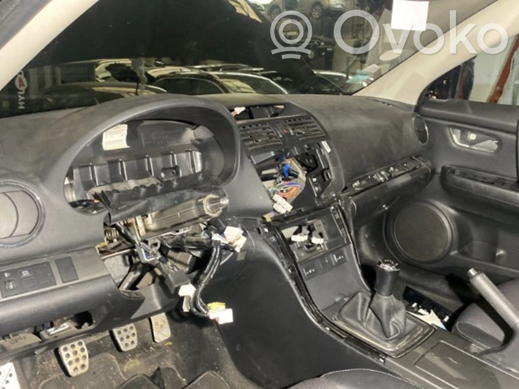 Mazda 6 Panelis 