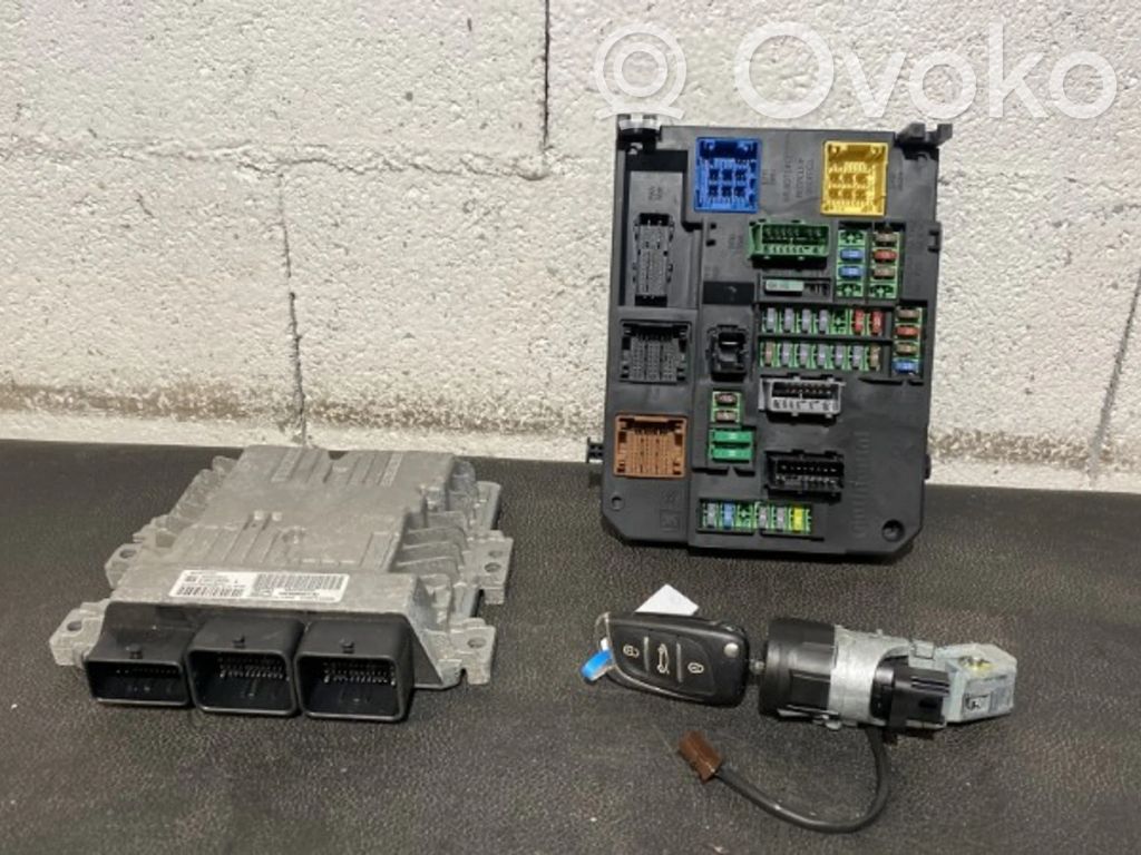 Citroen DS4 Engine ECU kit and lock set 