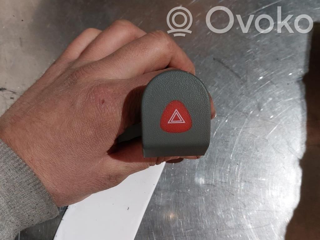 Renault Kangoo I Hazard light switch 