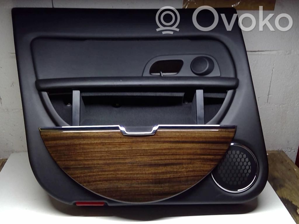Citroen C6 Moldura del tarjetero de la puerta trasera 