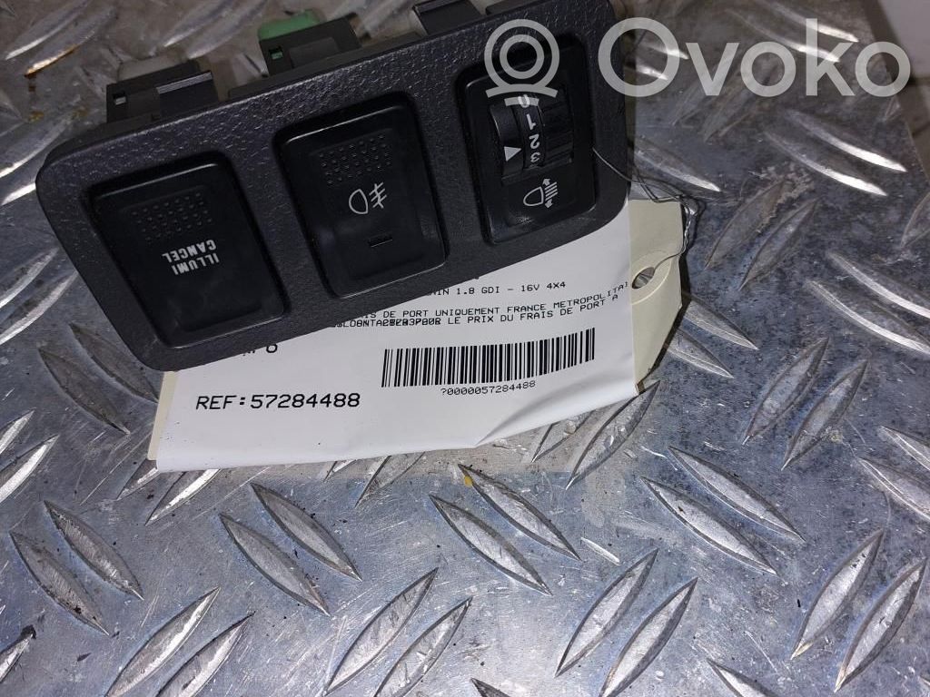Mitsubishi Pajero Pinin Interruptor de control de altura del faro delantero 