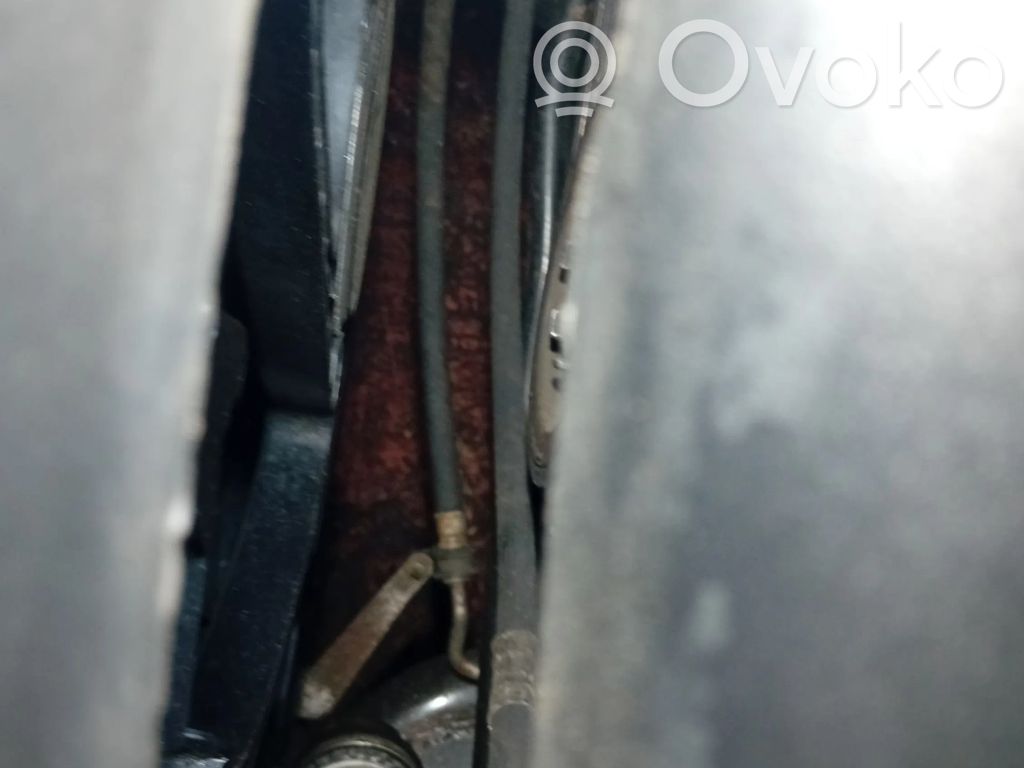BMW X3 E83 Elektrisks radiatoru ventilators 