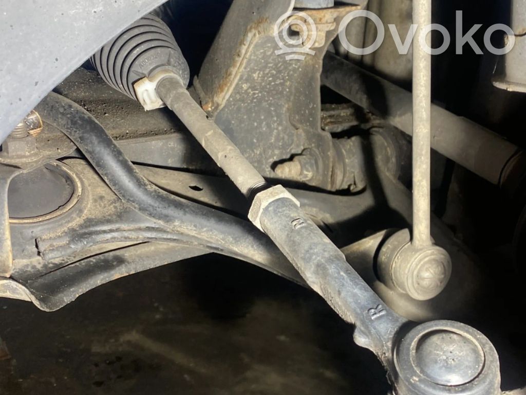 Opel Corsa E Vairo kolonėlė 