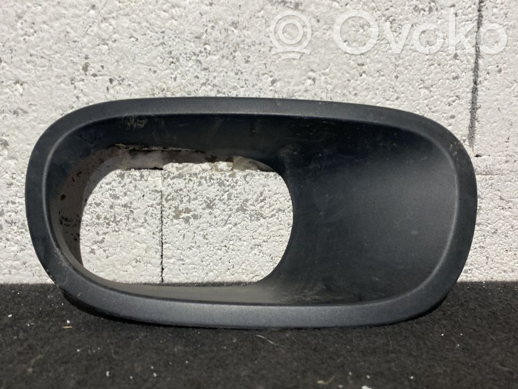 Front bumper upper radiator grill