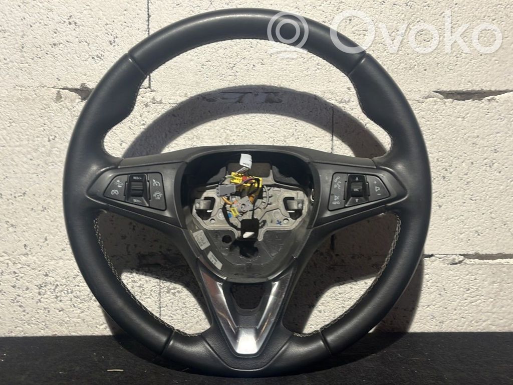 Opel Astra K Ohjauspyörä 
