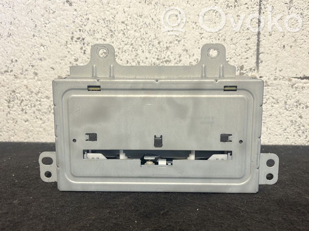 Opel Astra J Radio/CD/DVD/GPS head unit 